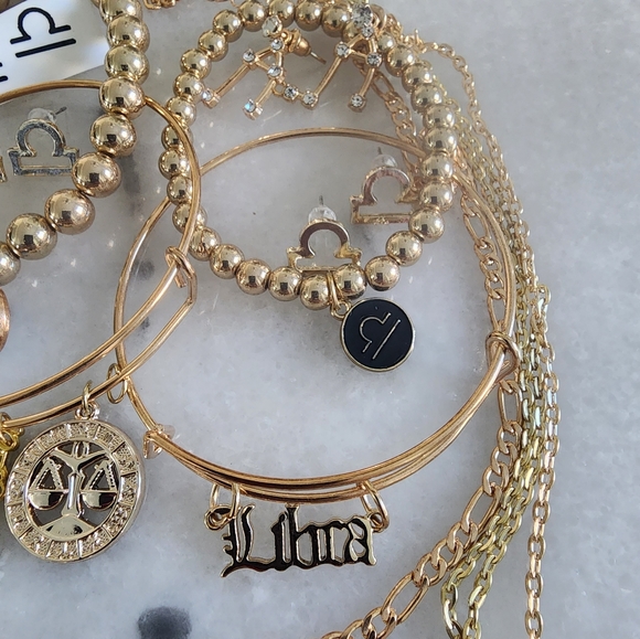 🔥ZODIAC "LIBRA" GOLD BUNDLE🔥 (2) - Picture 3 of 4